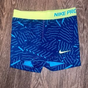 NIKE PROS